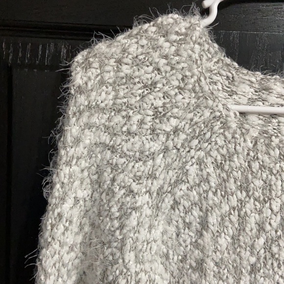 White sweater - Picture 2 of 2